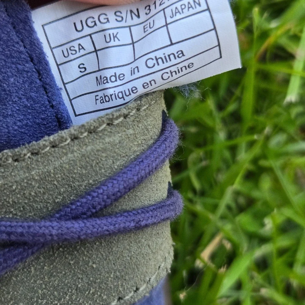 UGG Baby Sneaker Boots Lavender‎ Blue Leather Size Small 0-6month Infant